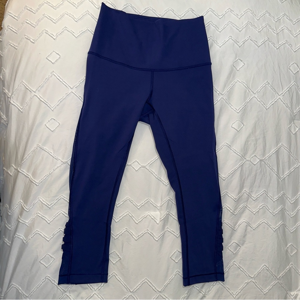 lululemon | Minimalist Crop Hero Blue High Rise Mesh Panel Criss Cross Straps 6 - Picture 9 of 16